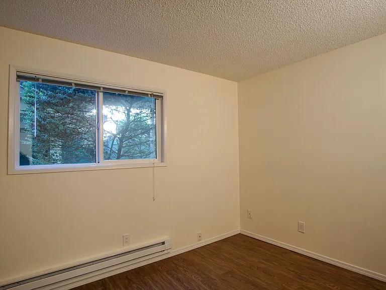 4030 SE Gladstone St #5 — Photo 13