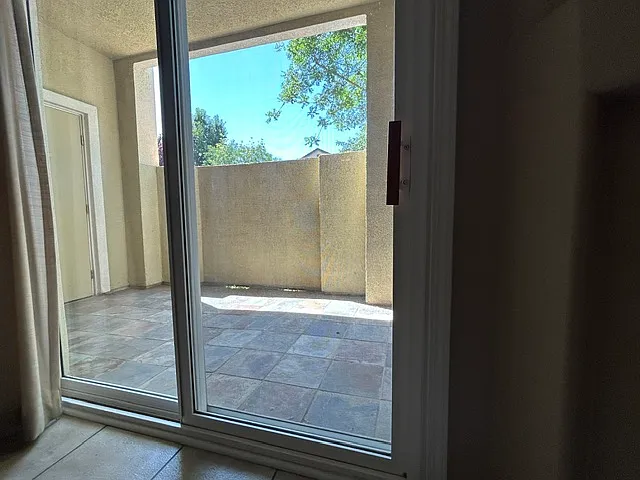 1360 Shady Ln — Photo 3