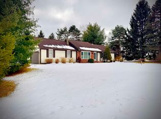 3901 Nelda Hill Ln, Rochester Hills, MI 48309