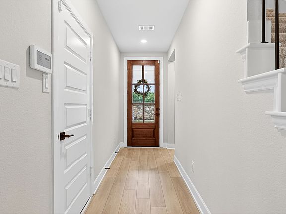 4th image of 13349 Hedgebrook Pl