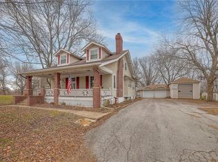 904 N 7th Hwy, Pleasant Hill, MO 64080