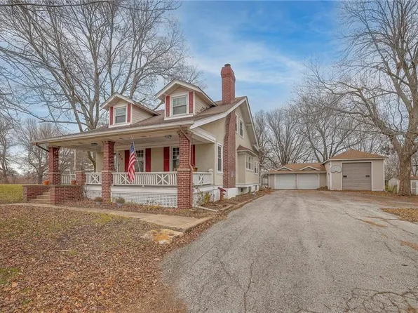 904 N 7th Hwy, Pleasant Hill, MO 64080