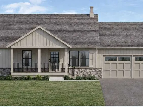 47 White Oak Ct, Cleveland, GA 30528