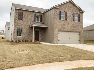 2175 Sawgrass Dr, Hampton, GA 30228