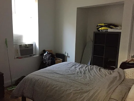 Rented by HFF Realty LLC | media 3