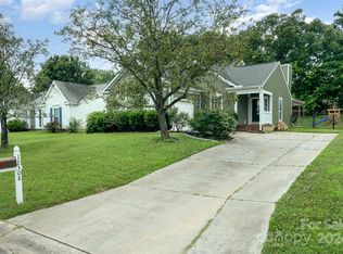 12308 Jacquelyn Ct, Charlotte, NC 28273