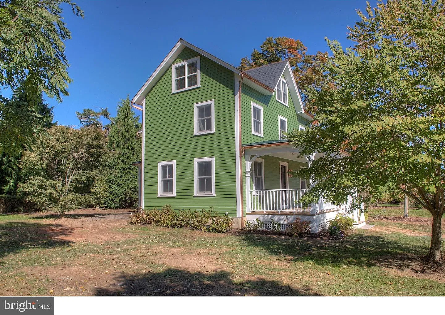 4 bed, 1.5 bath, 1282 sqft, $4,500 — Photo 4