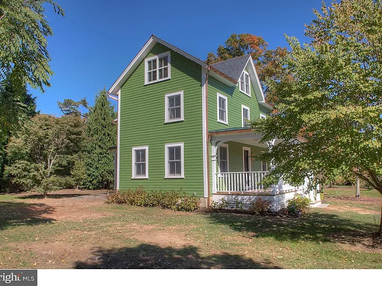 5253 Upper Mountain Rd — Photo 4