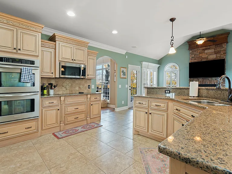 223 Hidden Harbour Dr — Photo 15
