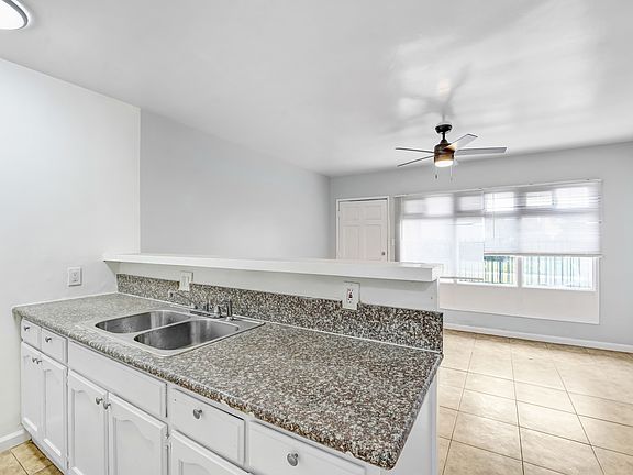 2nd image of 11730 S Budlong Ave #2