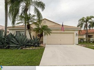 383 NW 45th Ave, Deerfield Beach, FL 33442