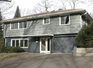 5701 Glen Moor Rd E, Minnetonka, MN 55345