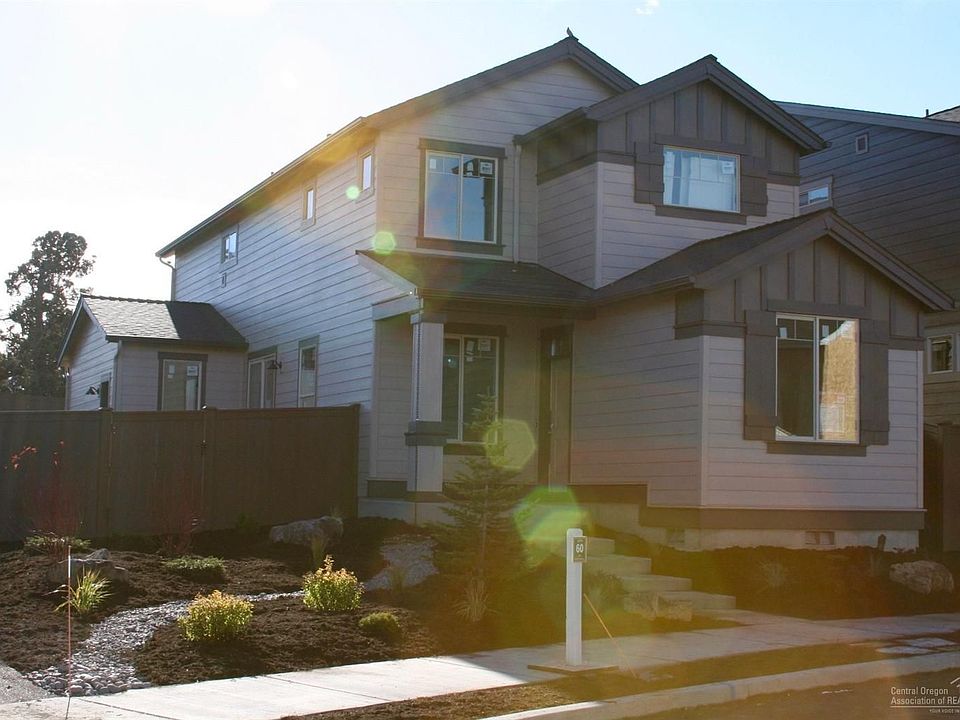 1st image of 2840 SW Yew Park Ln