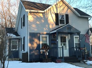 327 Bluff St, Fort Atkinson, WI 53538