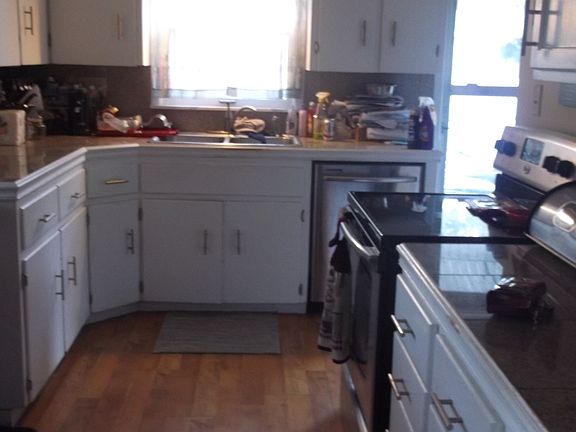 2nd image of 508 NE 13th St
