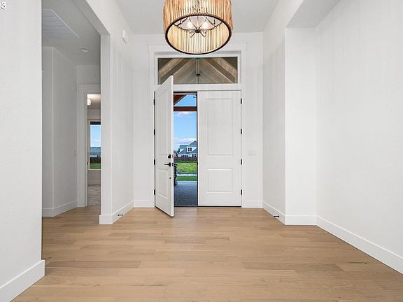 4th image of 8701 NE 183rd Pl