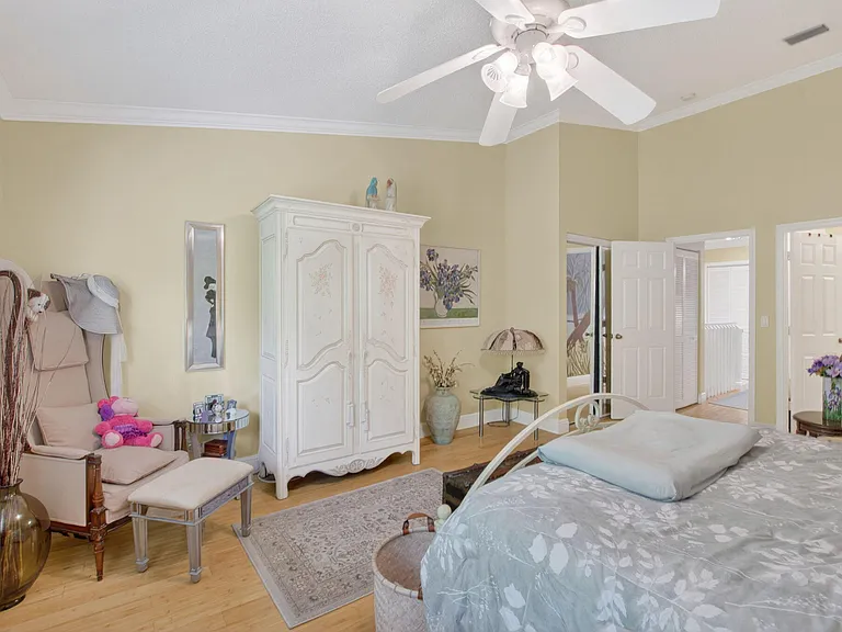 1041 Kokomo Key Ln — Photo 23
