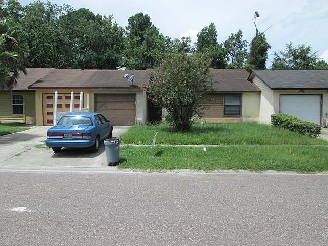 1st image of 3235 Meadowlea Cir N