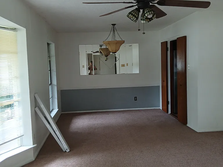 1512 Meadow Ln — Photo 4