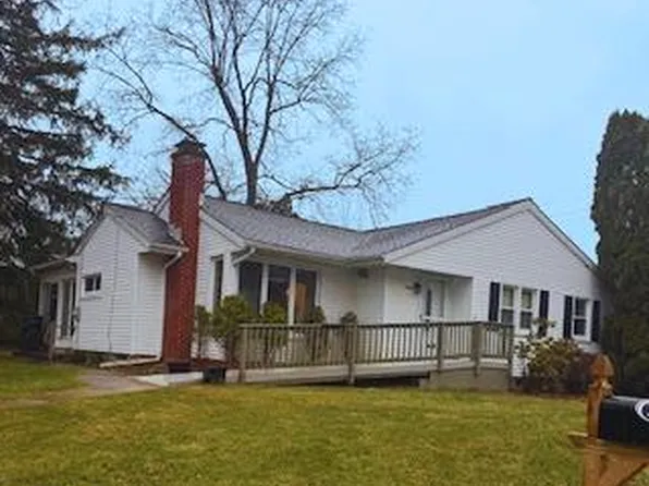 1820 Lauck St, State College, PA 16803