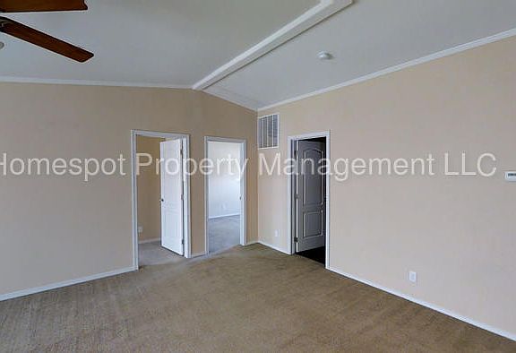 4th image of 305 E Lime St #B