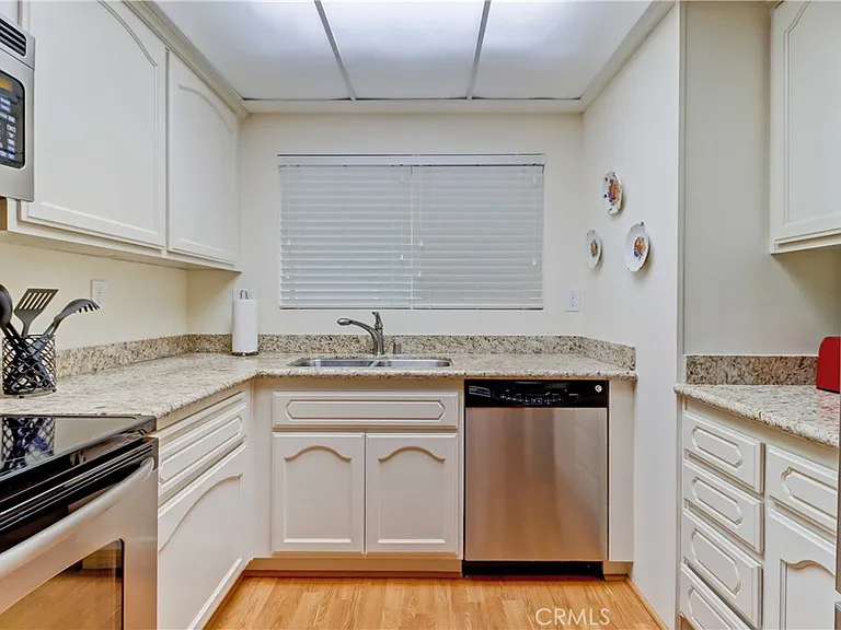 3249 San Amadeo #O — Photo 18