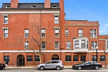 113 W Dedham St — Photo 10
