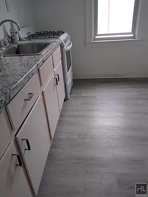 Rented by Highline Residential | media 5