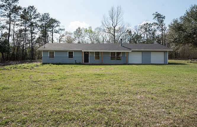 1st image of 715 Evangeline Ln