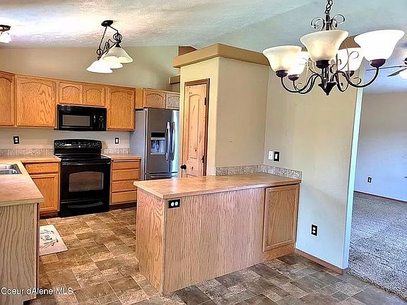 2nd image of 1759 N Luke Ln