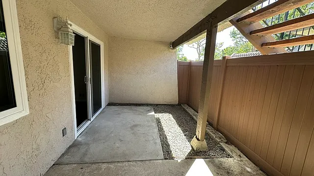 644 Thoreau Ln — Photo 25