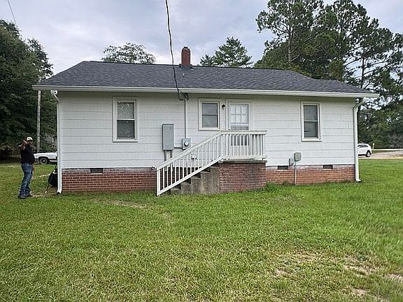 2nd image of 350 Old Calhoun Falls Rd