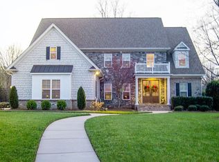 2450 Wellsburg Ct, Clemmons, NC 27012