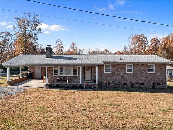 2nd image of 4145 Swannie Coble Rd