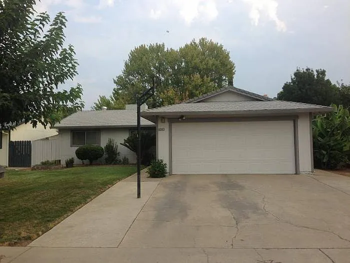 5283 Aspen Way photo 1