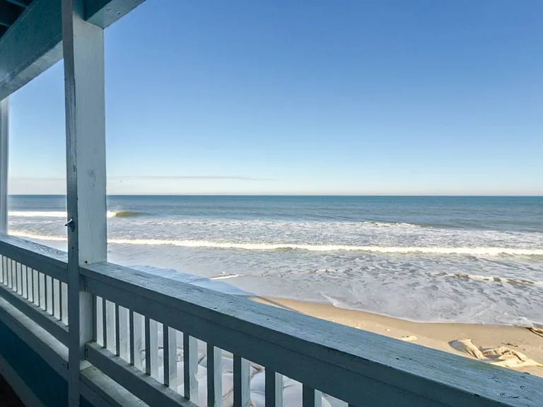 1437 S Fort Fisher Blvd #B-1 — Photo 6
