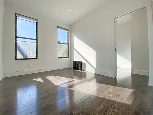 Rented by (Legacy) NY Quality Living Uptown | media 13