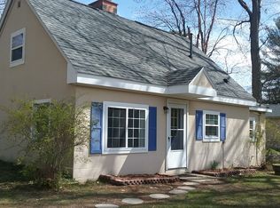 557 E Wackerly Rd, Sanford, MI 48657