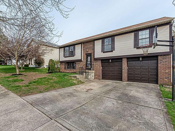 2nd image of 483 Hillview St