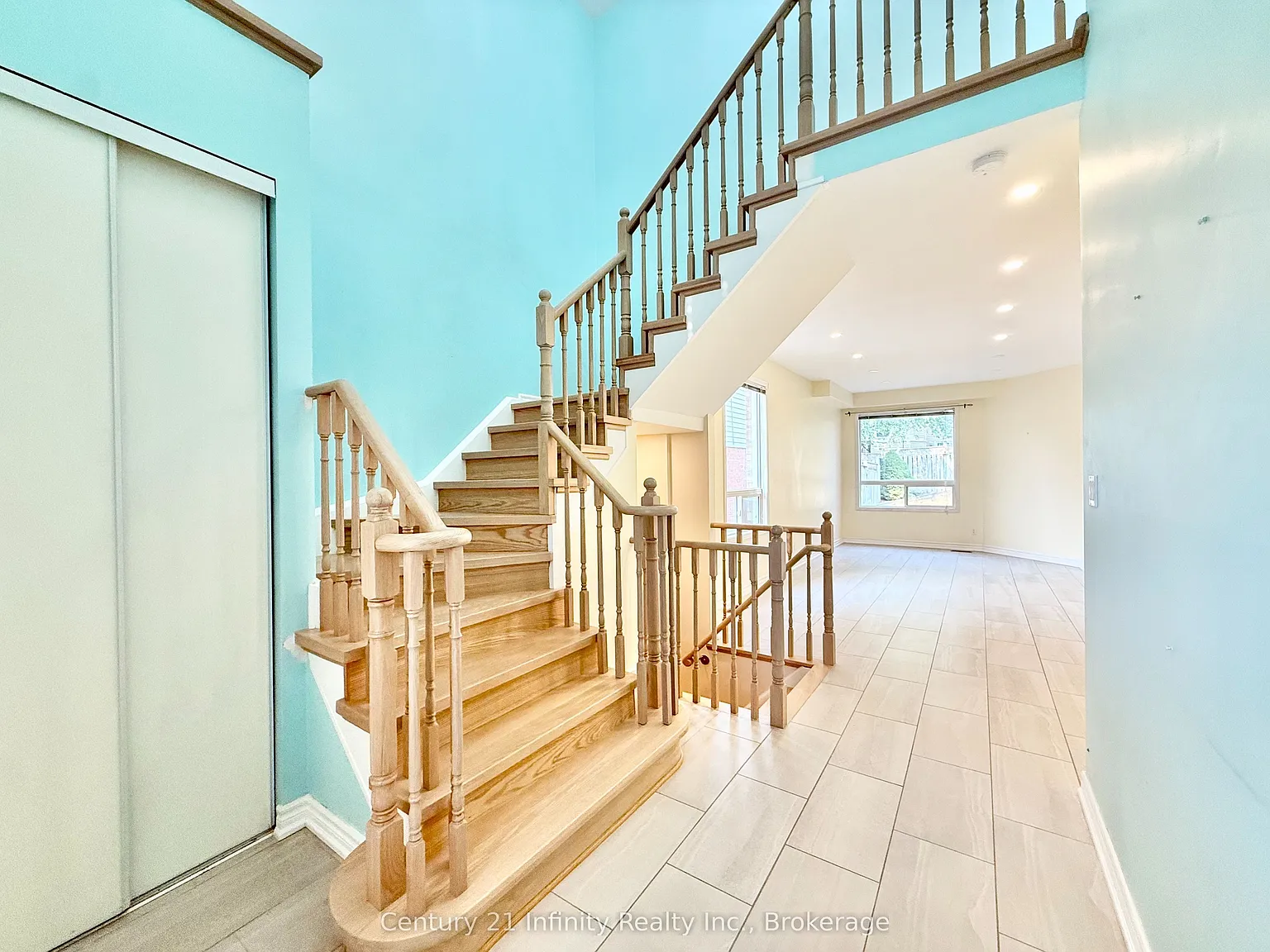 3 bed, $3,200 — Photo 4