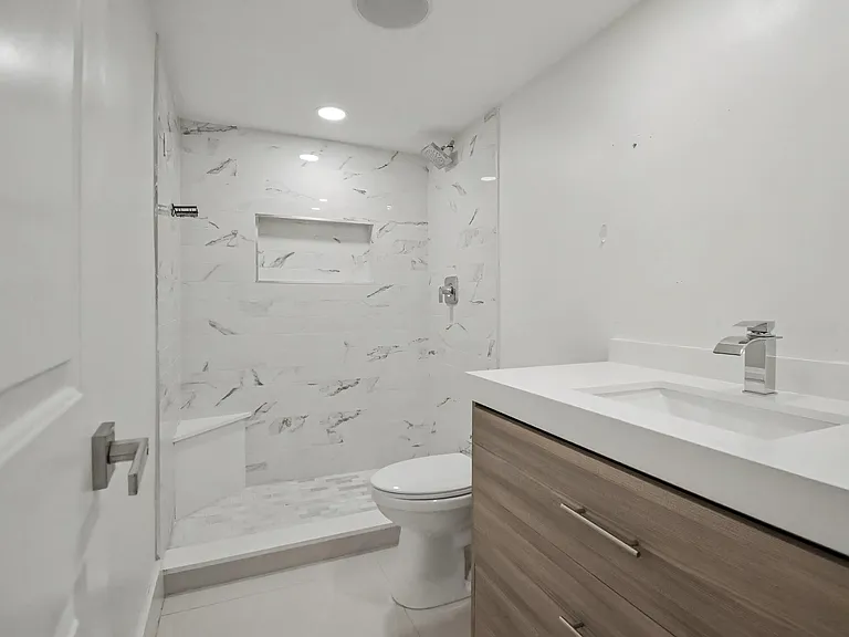 10110 Boca Entrada Blvd #305 — Photo 10