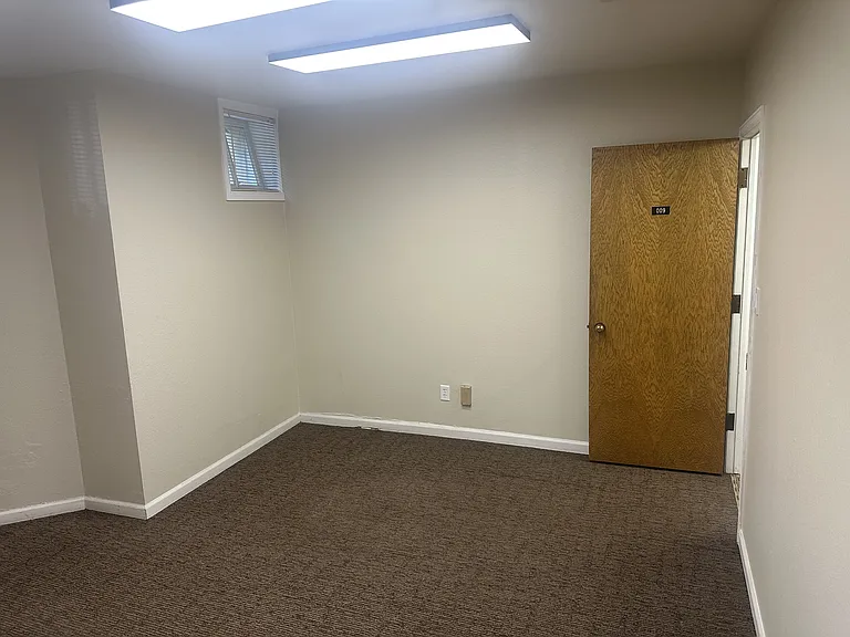 503 Remington St #9 — Photo 12