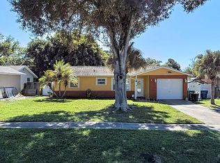3088 Hillsdale Ave, Largo, FL 33774