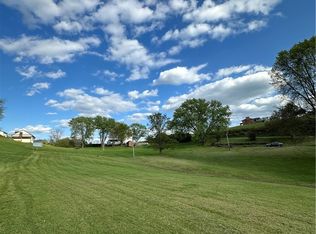 305 Tollgate School Rd, Zelienople, PA 16063