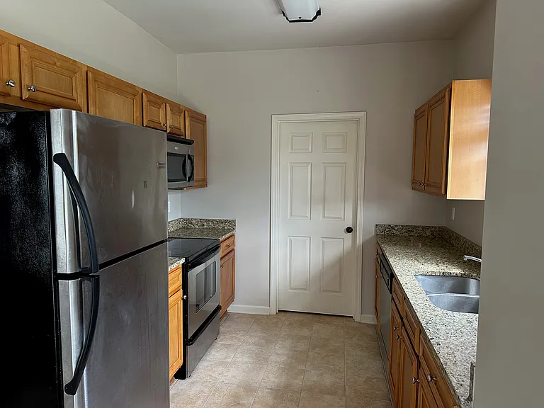 1019 Anchorage Rd — Photo 3