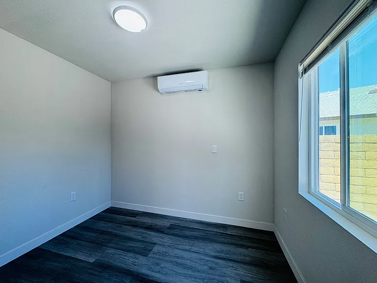 1160 Arturo St #1 — Photo 5