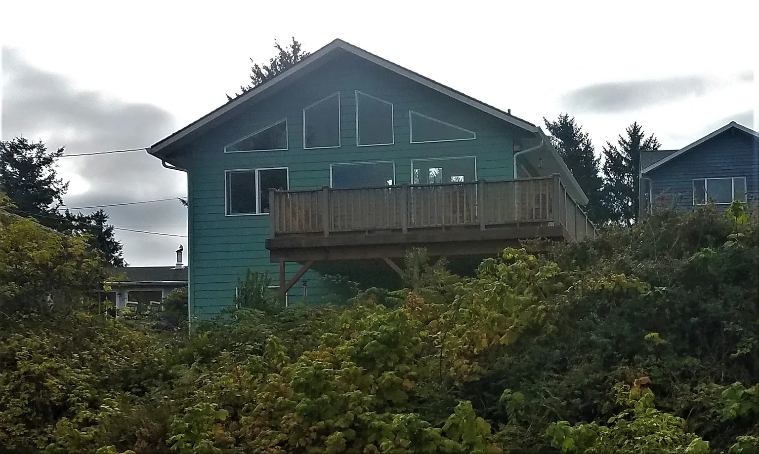 2324 Fleming Ave photo 1