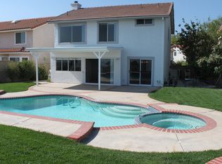 19584 Shadow Glen Cir, Porter Ranch, CA 91326