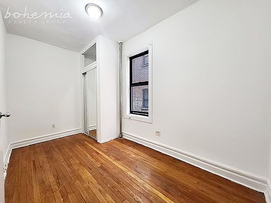 5th image of 106 Convent Ave #18