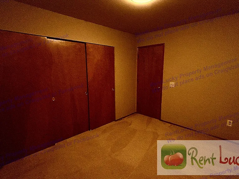 5216 Ridge Dr NE — Photo 32